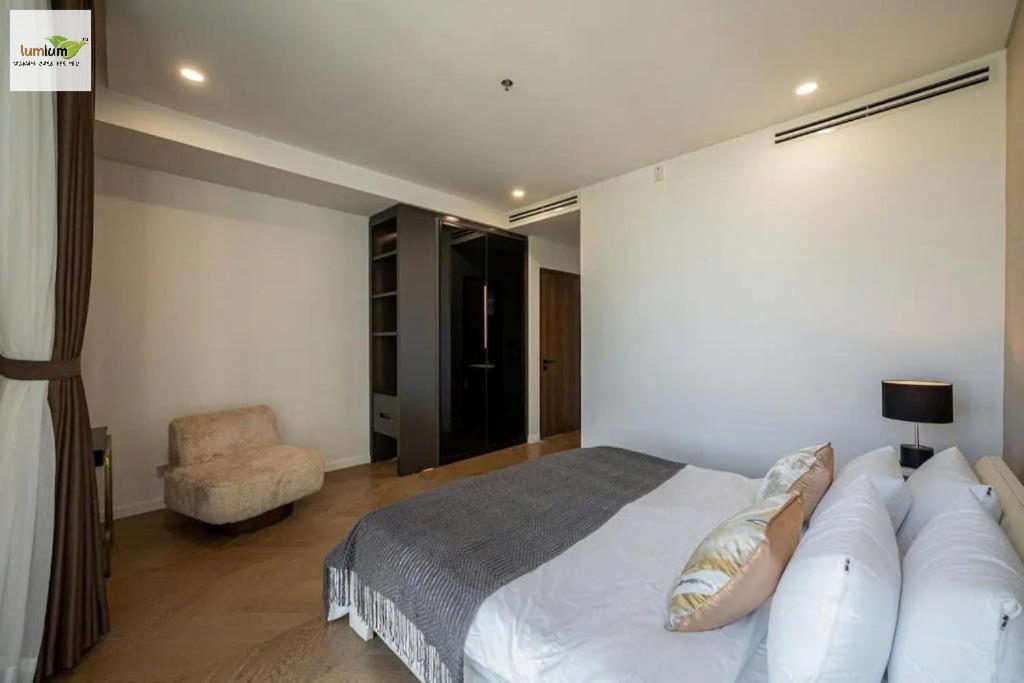 The Lumiere Riverside Residence Apartment ホーチミン市 エクステリア 写真